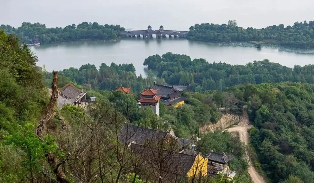Hangzhou Xianghu Hiking Trail Guide